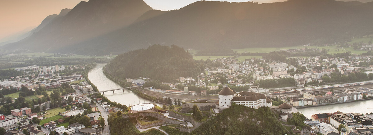 Kufstein_Übersicht | © TVB Kufsteinerland Die Stadt Kufstein von oben mit Blick auf Festung und Inn | © TVB Kufsteinerland